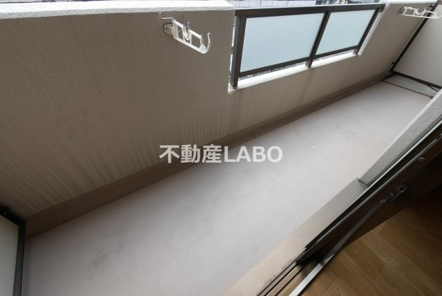 ヴィラシャトーのバルコニー