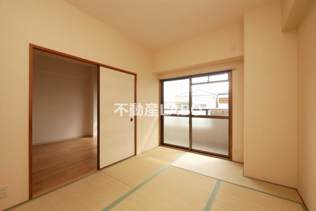 ヴィラシャトーの和室