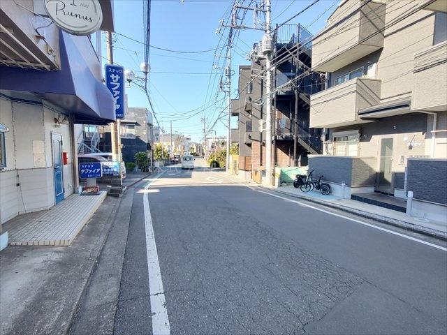 【前面道路含む現地写真】 | 鶴ヶ島市上広谷 | 都市ガス・本下水