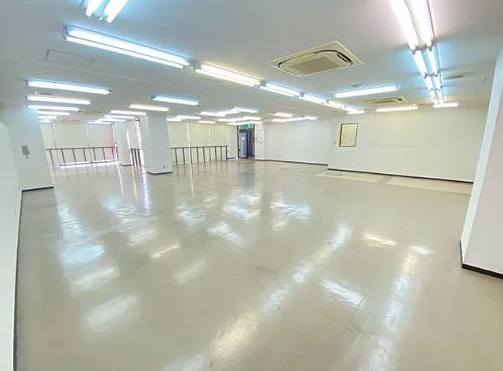 大津市大萱１丁目の事務所の内装