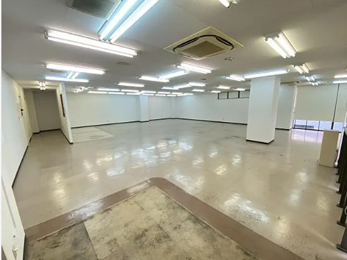 大津市大萱１丁目の事務所の内装