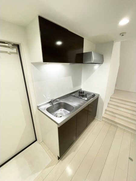 Monstera　春敲のキッチン