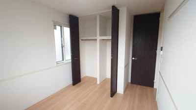 【収納】 | レジデンス ラシュレⅡ | 洋室5帖