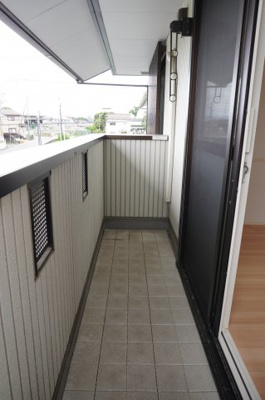 【バルコニー】 | レジデンス ラシュレⅡ | シャッター雨戸