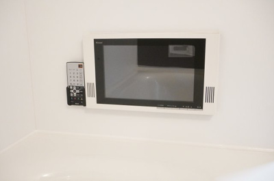 【その他】 | レジデンス ラシュレⅡ | 浴室TV