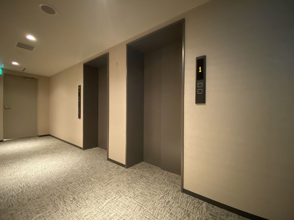 ＴＨＥ　ＣＬＡＳＳ　ＭＩＮＡＭＩＡＺＡＢＵのロビー