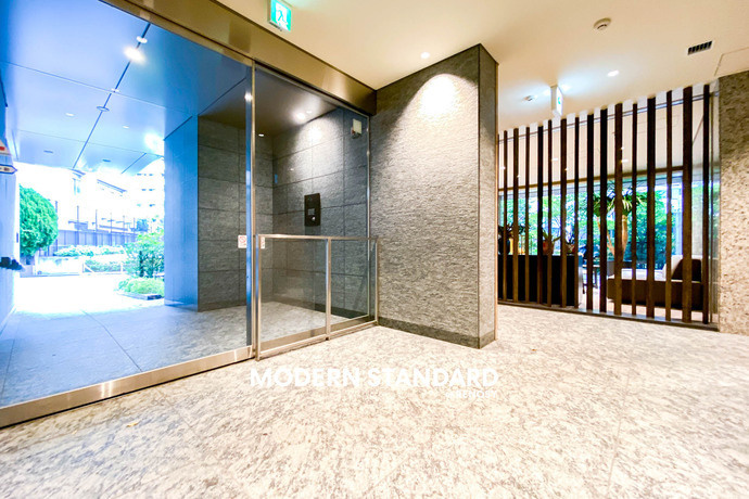 ＴＨＥ　ＣＬＡＳＳ　ＭＩＮＡＭＩＡＺＡＢＵのロビー