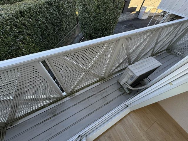 マルセイユ国分町B棟のバルコニー