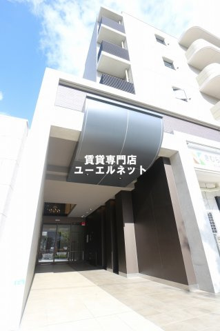 【外観】 | カーサマリーナモンテカルロ | シンプルで洗練されたデザインが毎日の暮らしに心地よさをプラス