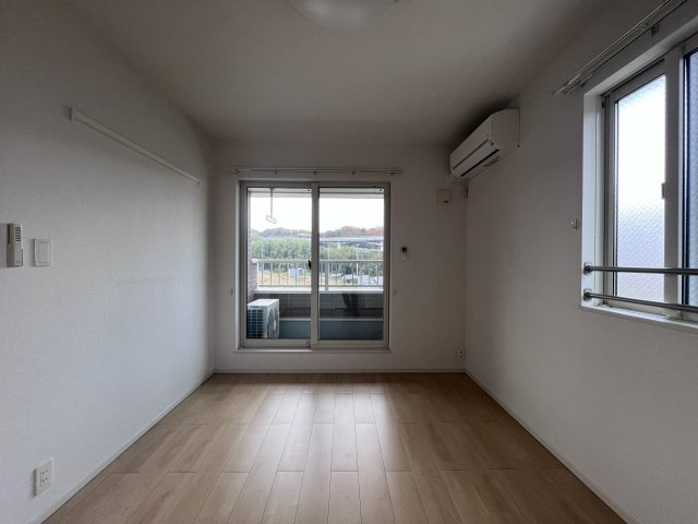 サンハイツ北六甲六番館の子供部屋