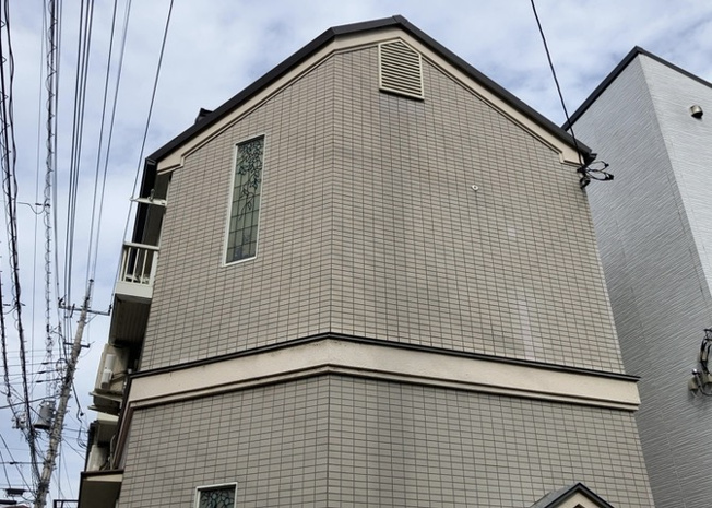 【外観】 | ルーブル壱番館 | 最寄り駅が近いなどの交通アクセスが良い土地だと暮らしやすいですよね。通勤・通学の観点から土地を選ぶことも大切です！自身や家族のライフワークからあったの物件を探しましょう！当社営業がお力になります！