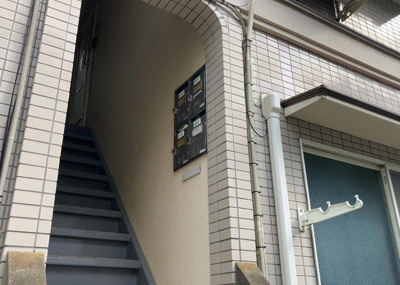 【外観】 | ルーブル壱番館 | 家を建てる前提で土地を探している場合、地盤の丈夫さは譲れない条件の一つです。地盤が脆弱だと追加工事が必要となります。また、過去に地盤沈下や液状化現象を起こした土地は、できるだけ避けた方がいいでしょう。