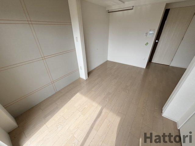 セレニテ江坂ルフレの居間・リビング