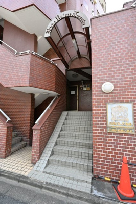 【エントランス】 | 日興パレス駒場