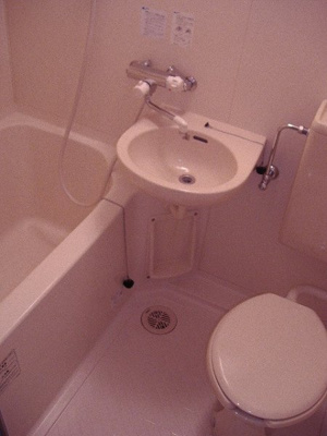 【浴室】 | 新品家具付きマンション上高井戸1(KaGood東京)