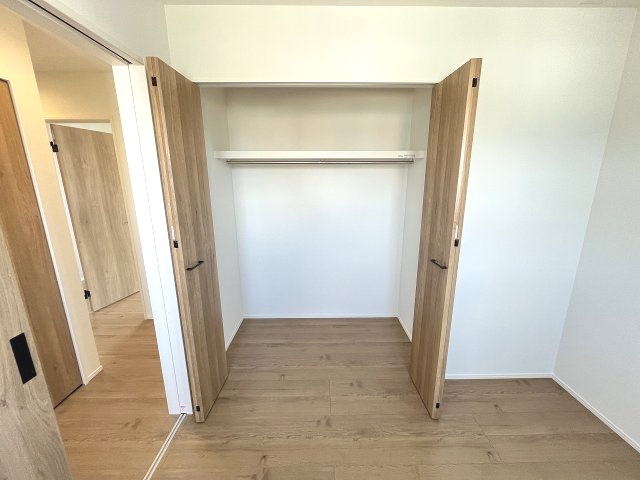 【収納】 | 福岡市早良区重留2丁目2期　1号棟（全2棟）【仲介手数料無料・0円】 | 施工例。施工例は完成時と異なる場合があります。