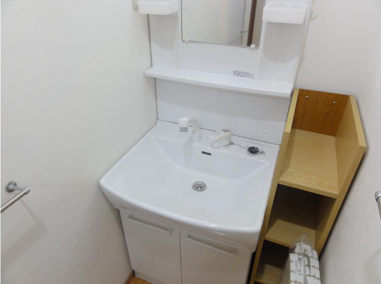 R’S COURTの独立洗面台