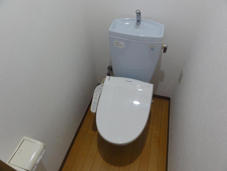 R’S COURTのトイレ