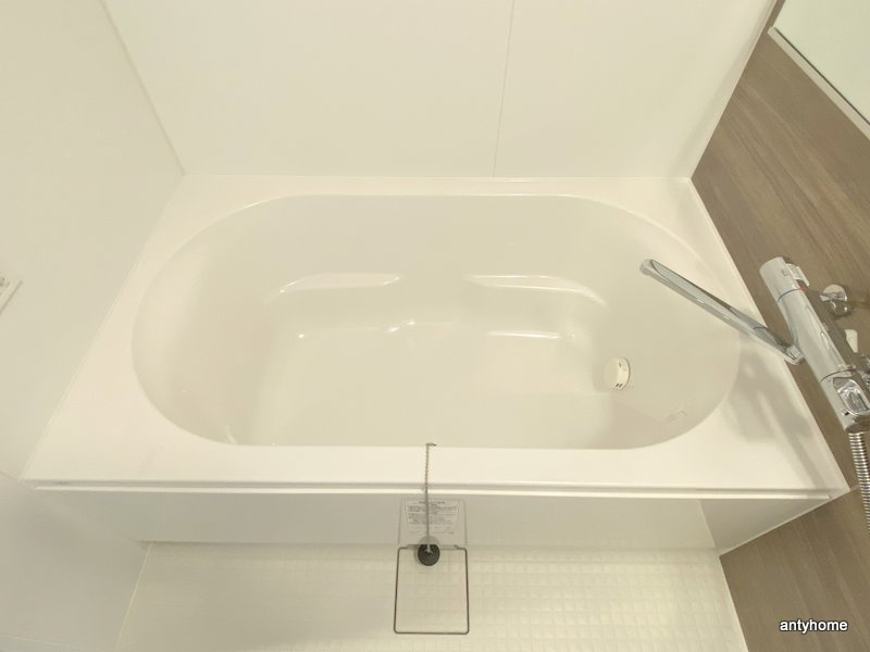 スプランディッド江坂III 仲介手数料無料の浴室