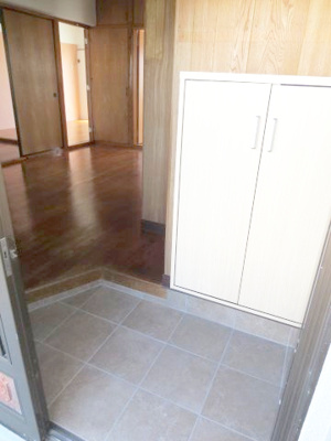 【玄関】 | カーサ丸徳3