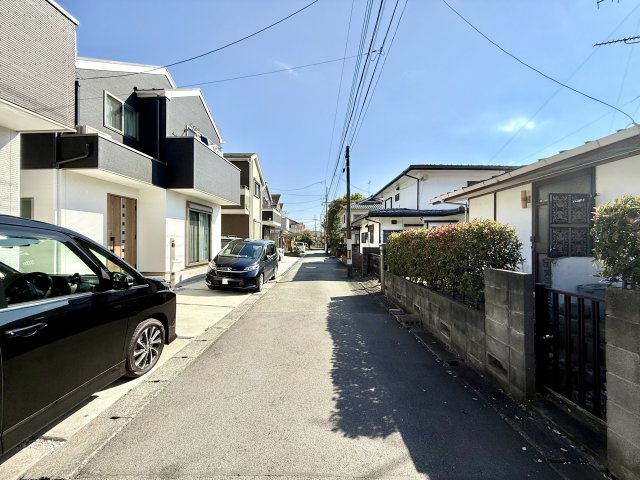 【前面道路含む現地写真】の画像