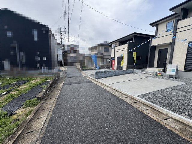 【その他】 | 福岡市早良区重留2丁目2期　2号棟（全2棟）【仲介手数料無料・0円】 | 現地写真。前面道路です。