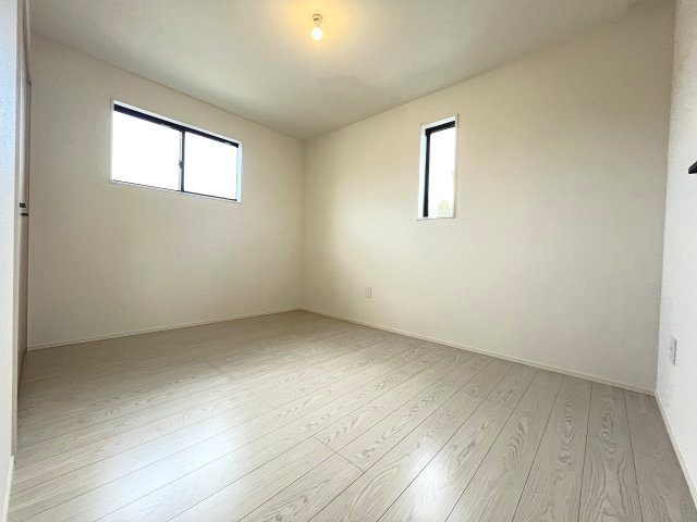 【子供部屋】 | 福岡市早良区重留2丁目2期　2号棟（全2棟）【仲介手数料無料・0円】 | 現地写真。