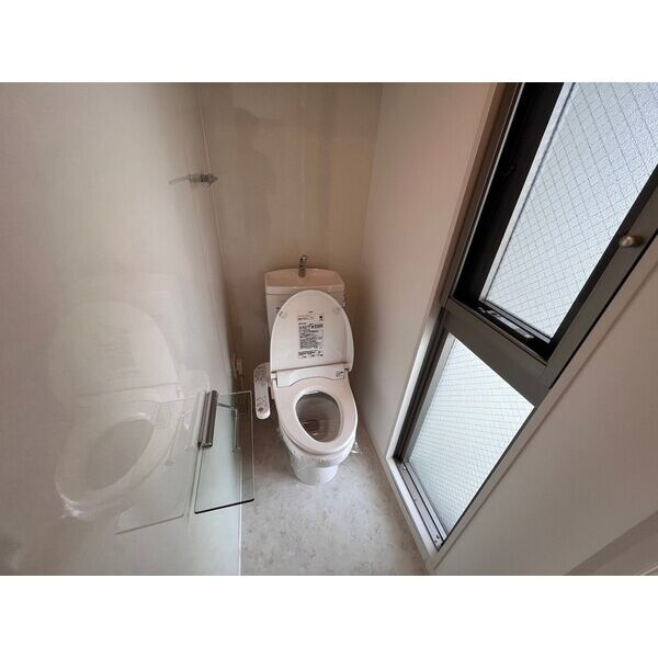 CASTELLO ASSO　名古屋市賃貸　仲介手数料無料のトイレ