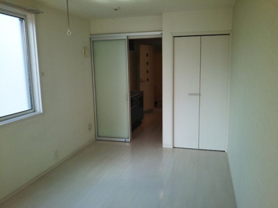 【寝室】 | ボヌール南長崎 | フローリングでお掃除もラクラク♪