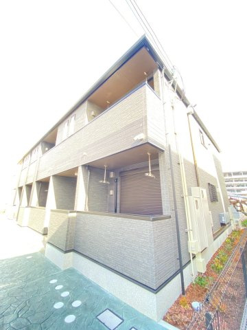 リバーサイドＷＨの外観