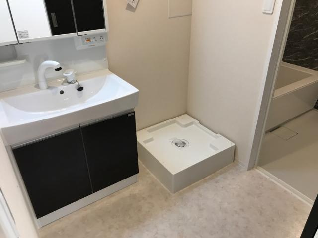 西宮市山口町上山口４丁目のアパートの洗面所|洗面