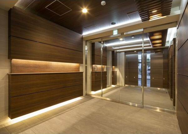 プロシード金山3のエントランス