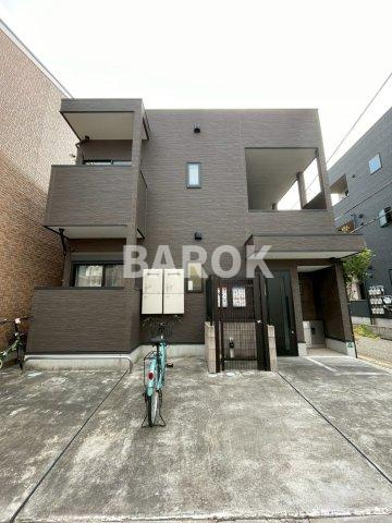 THE CUBE HAKOZAKIの外観