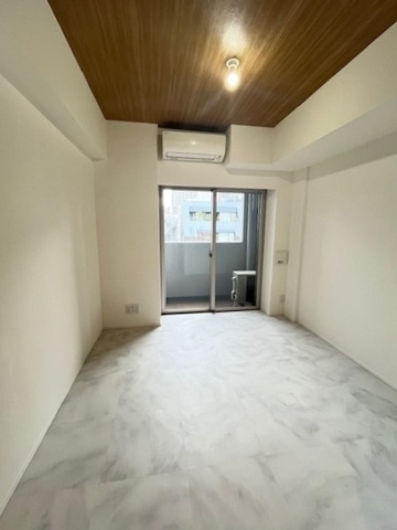 新品家具付きマンション西新橋1(KaGood東京)の居間・リビング