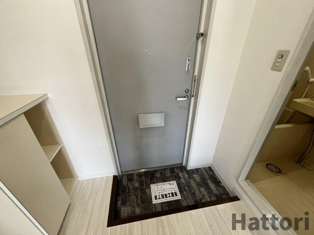 Gran Pino 春日(プランツ緑地)の玄関