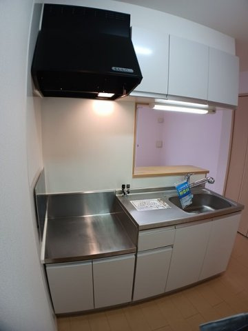 西宮市山口町上山口のアパートのキッチン