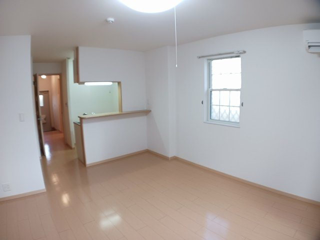 西宮市山口町上山口のアパートの内装