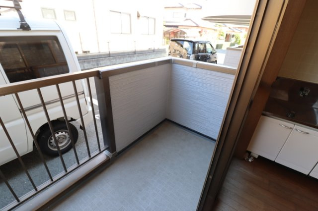 熊本市南区野口１丁目のアパートのバルコニー