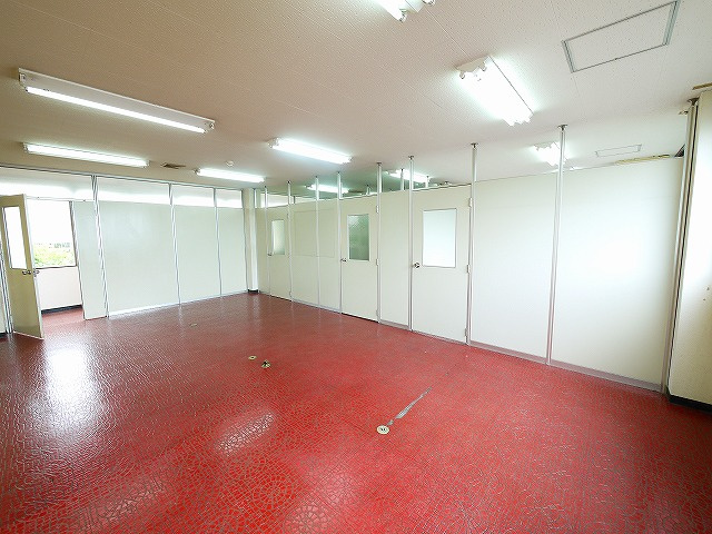 大和第3ビルの内装