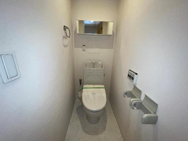 西宮市塩瀬町名塩のアパートのトイレ|トイレ