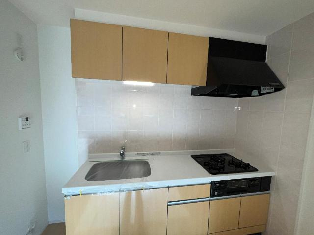 西宮市塩瀬町名塩のアパートのキッチン|キッチン