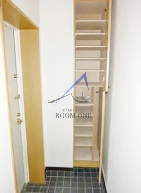 ＷＥＳＴ　ＨＯＭＥの玄関|玄関です。