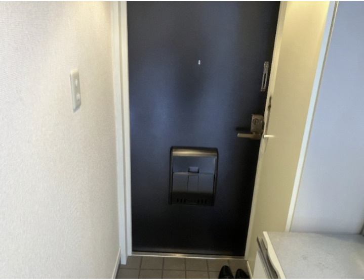 ヴィラフローレンスの玄関