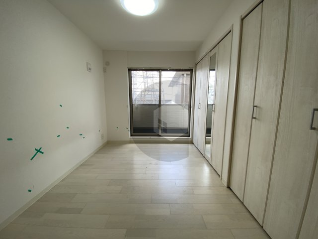 ピレーネ近江堂の居間・リビング