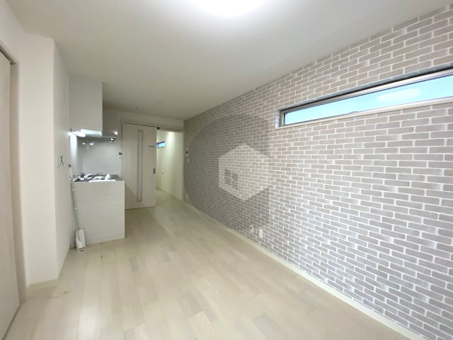 ピレーネ近江堂の居間・リビング