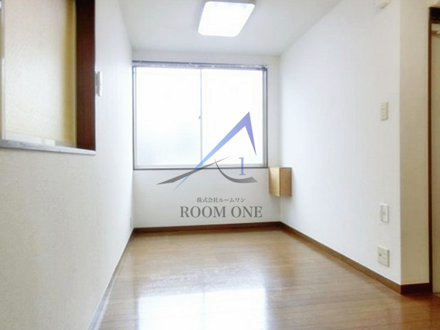 中山ハイツの居間・リビング|洋室のお部屋です。