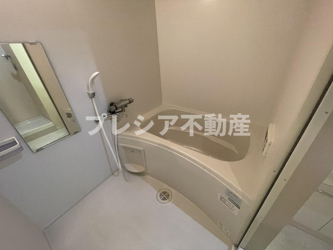 ブルーリーフⅡの浴室