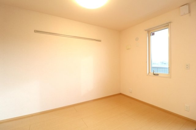 【洋室】 | Ｃａｒｒｅｒａ４