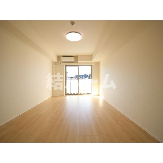 板橋区栄町の賃貸マンションの居間・リビング