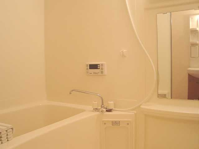 Green Hills（グリーン　ヒルズ）の浴室|バス